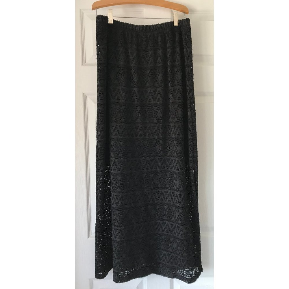 Point Zero Skirt - Picture 3 of 8